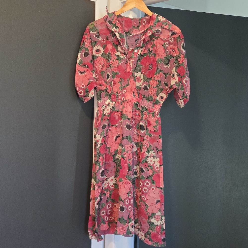 Vintage floral print sheer puff sleeve unique flowy midi dress